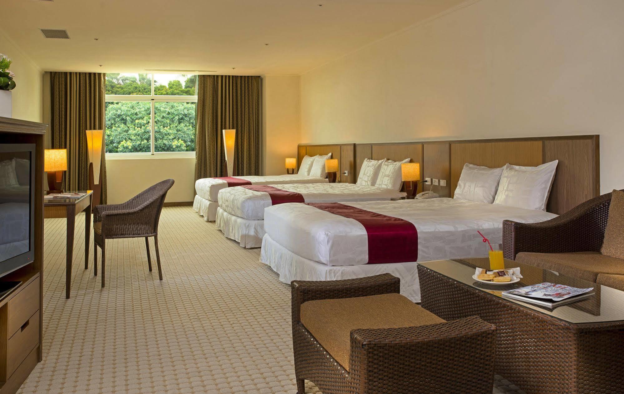 Le Beau Max Resort Fanlu Buitenkant foto