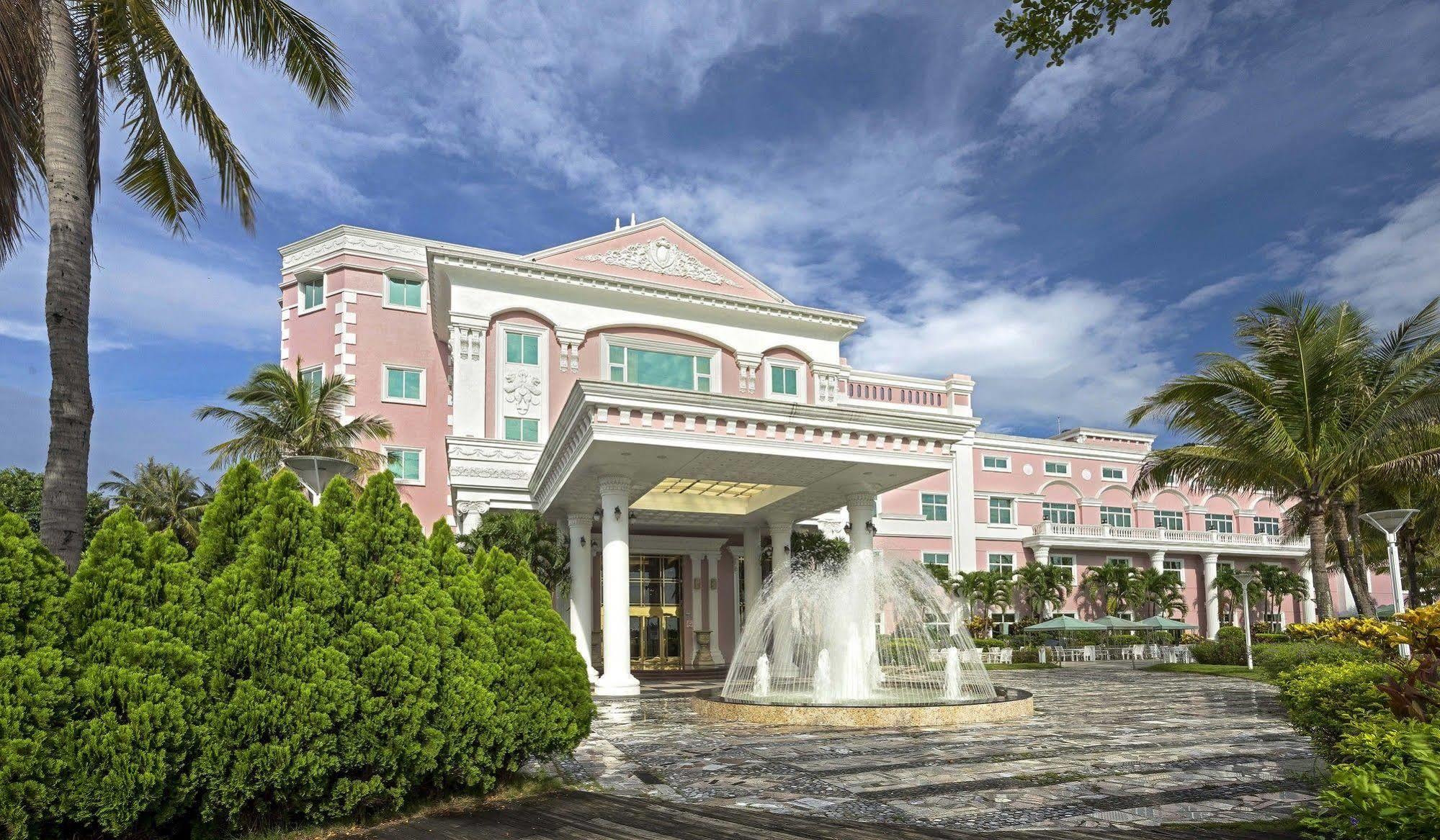 Le Beau Max Resort Fanlu Buitenkant foto