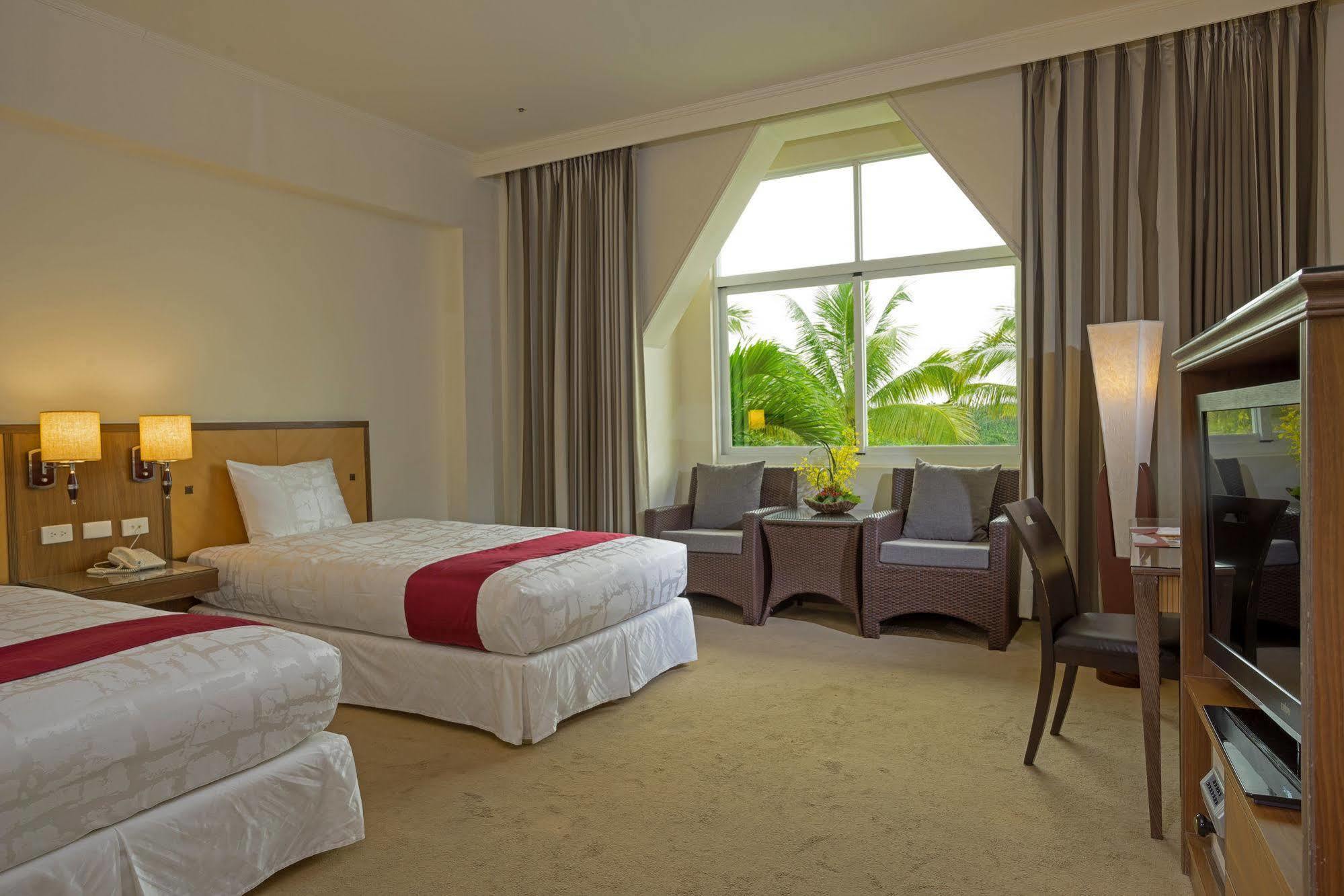 Le Beau Max Resort Fanlu Buitenkant foto