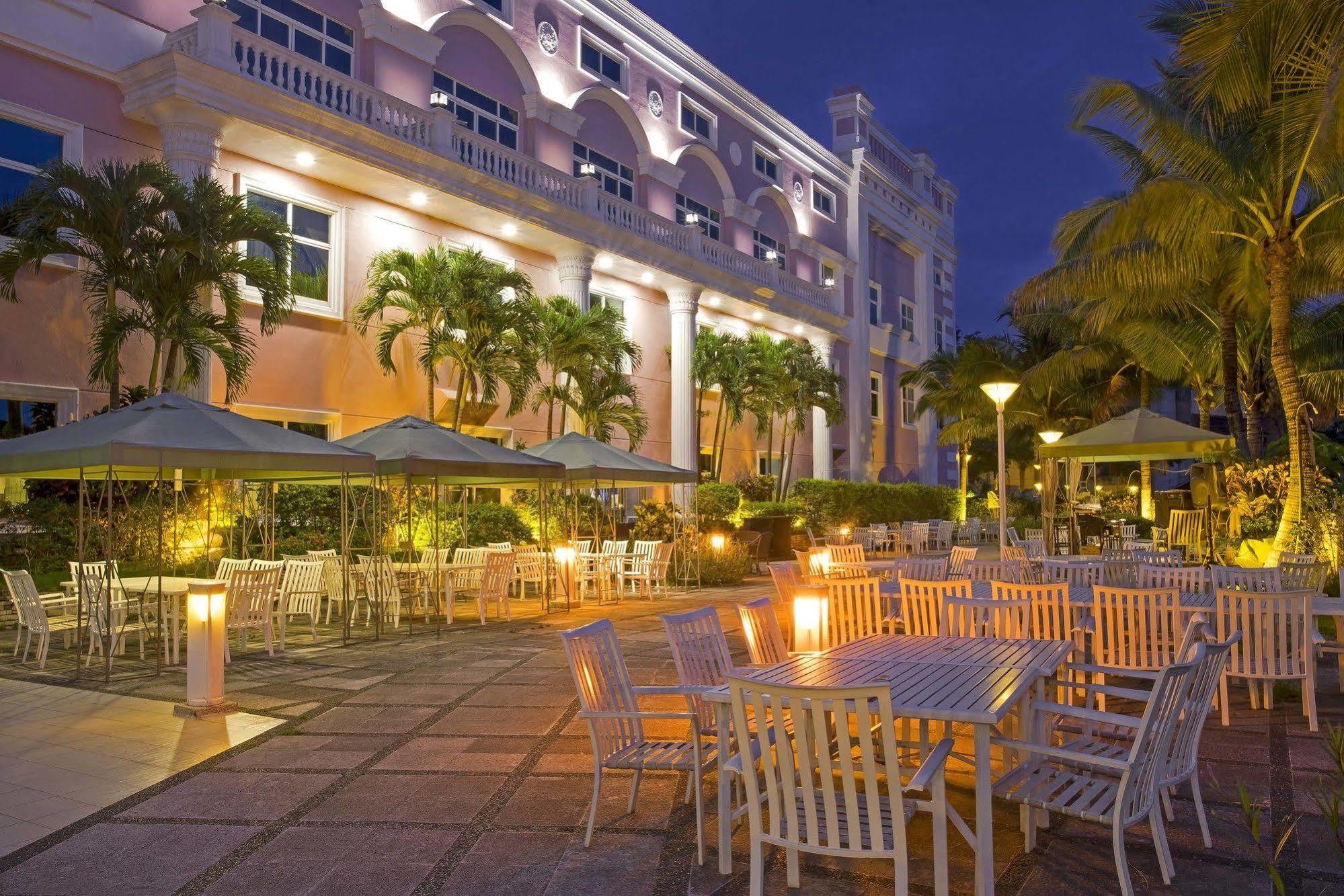 Le Beau Max Resort Fanlu Buitenkant foto